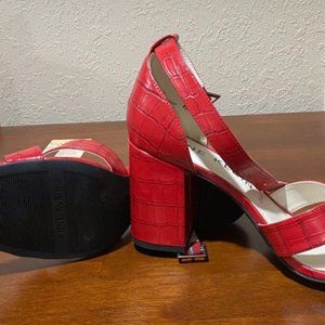 Anne Klein red platform heels, size 10 excellent condition